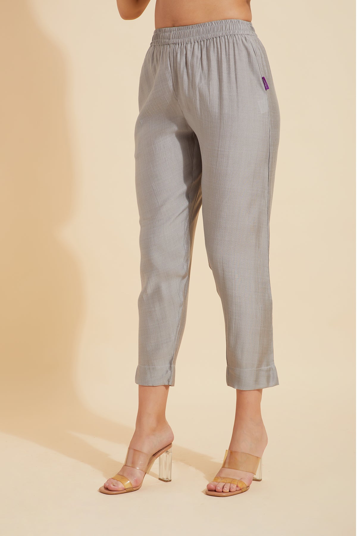 Solid Straight Pant - Grey
