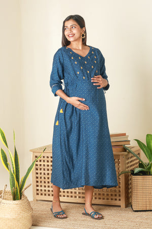 Ditsy Floral Printed Maternity Kurta with Embroidered Yoke Blue
