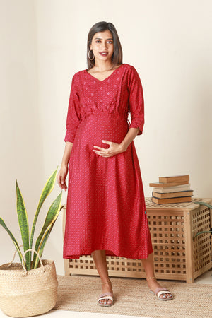 Ditsy Floral Printed Maternity Kurta with Embroidered Yoke Red
