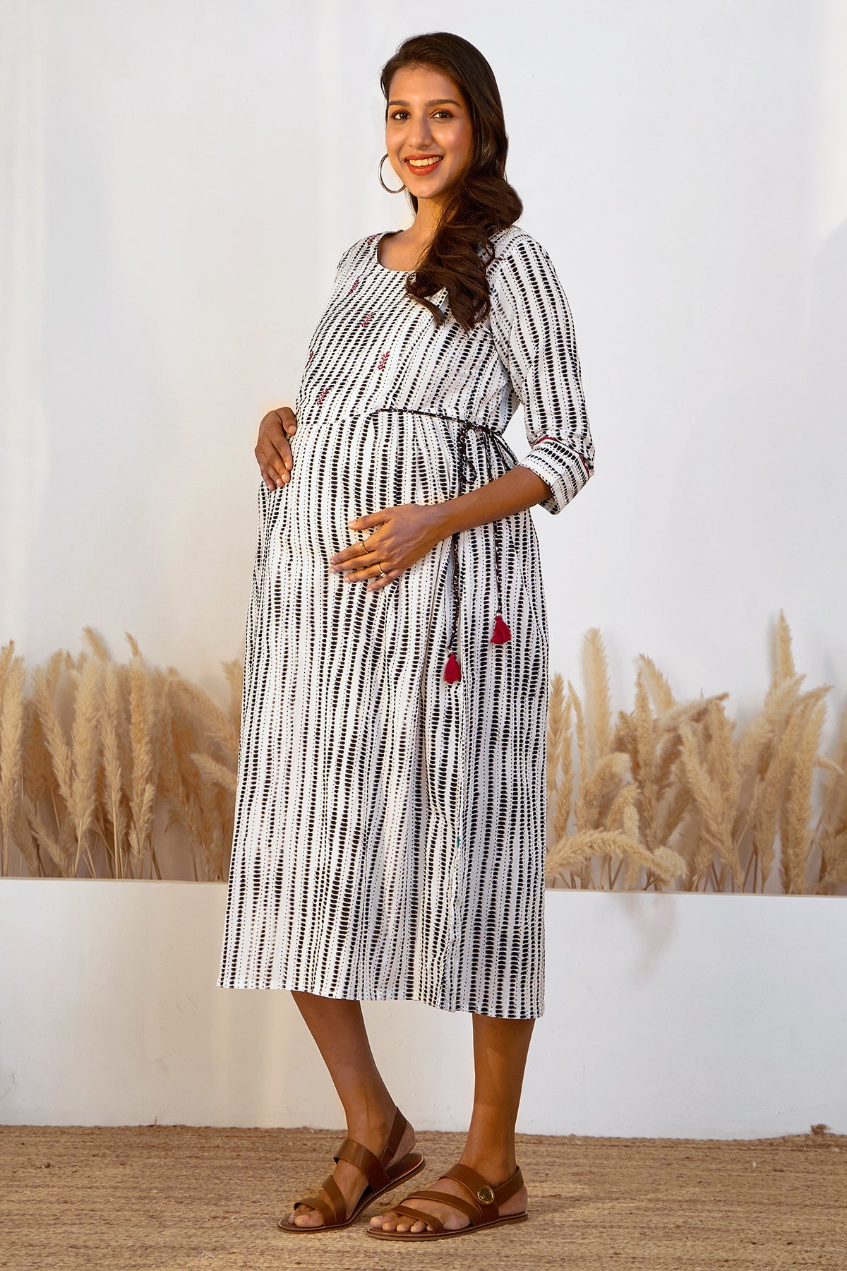 Printed Monochrome Maternity Kurta - Black