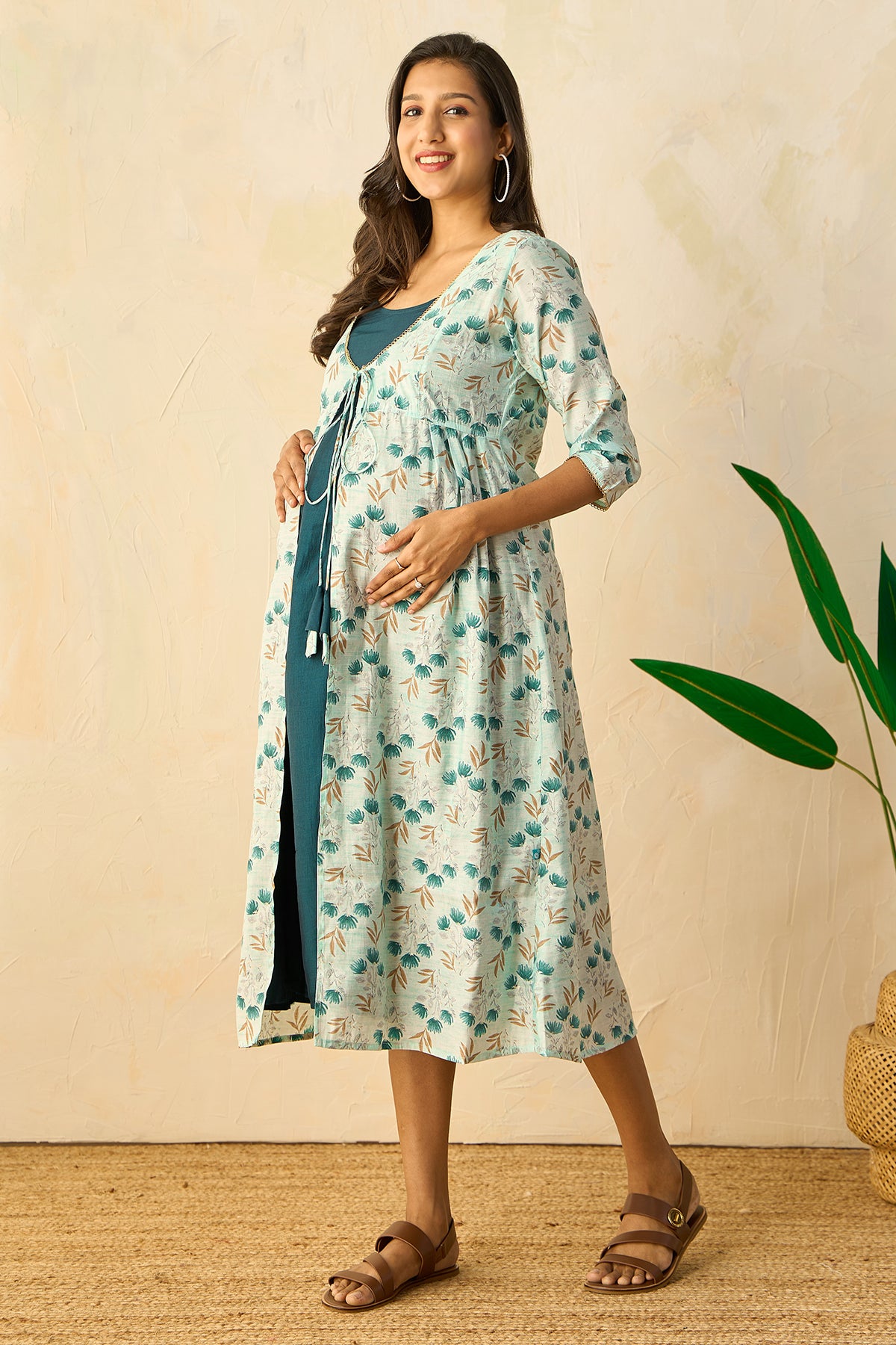 Monochrome Spaghetti Maternity Dress with Jacket - Blue
