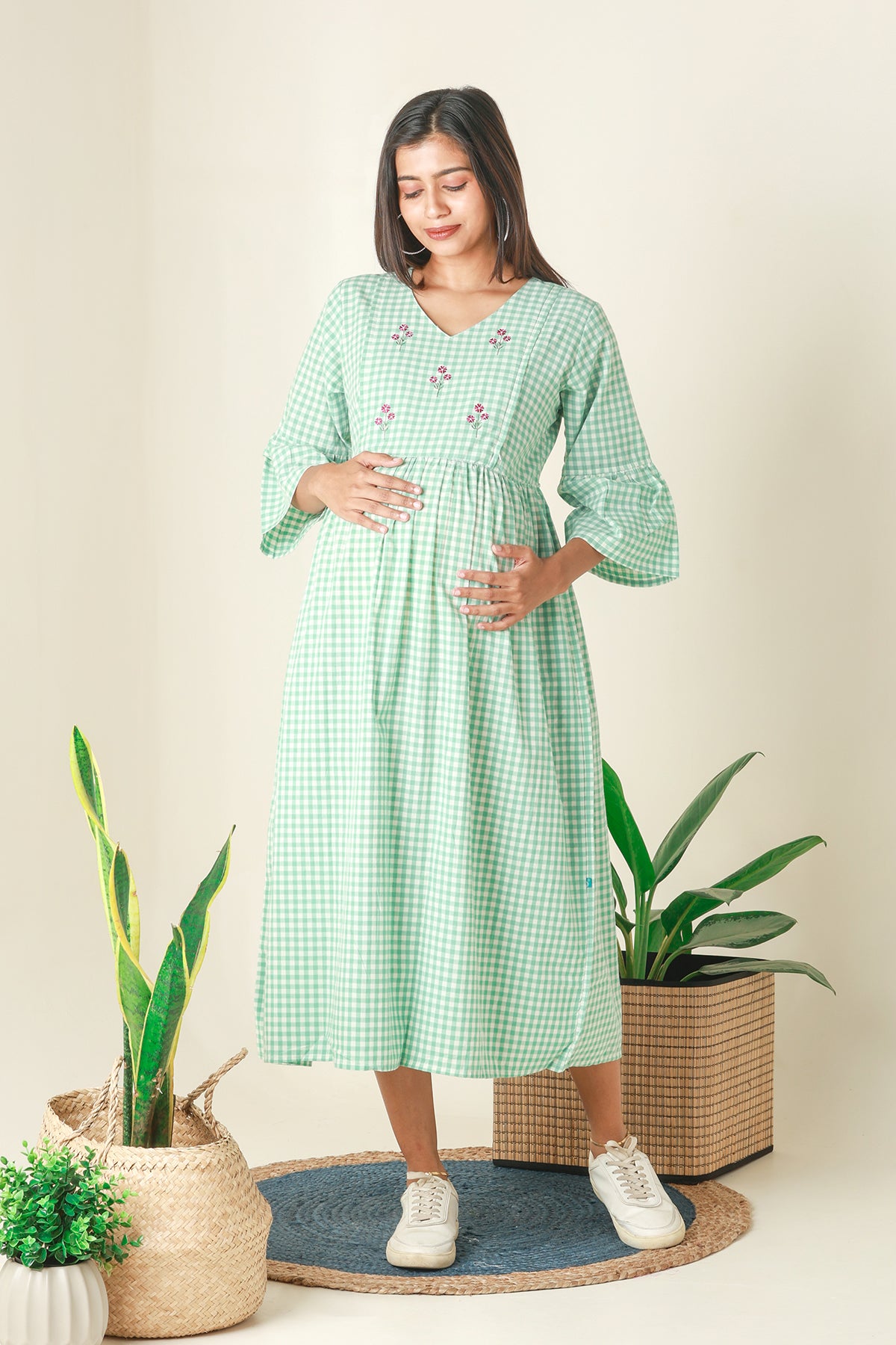 Plaid A Line Kurta with Floral Embroidery Green
