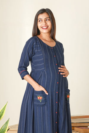 Textured Striped Maternity Dress with pockets Navy Blue
