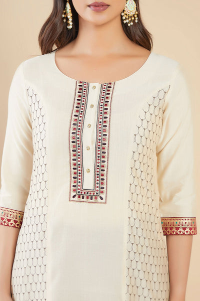 Traditional Figure Motif With Moroccan Printed & Geometric Embroidered Kurta - Off-White