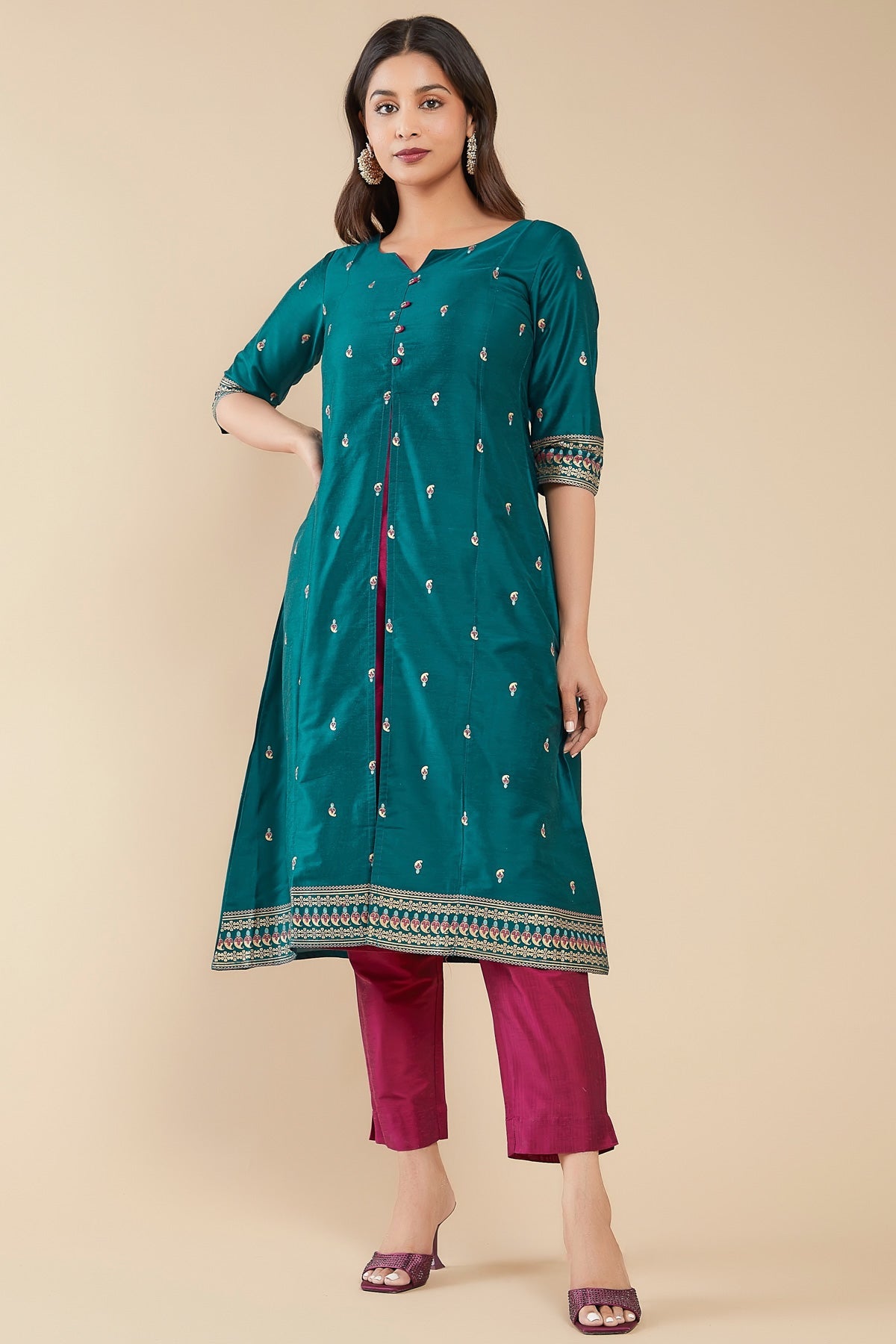 Contrast Front Slit Paisley Butta Printed Kurta Green