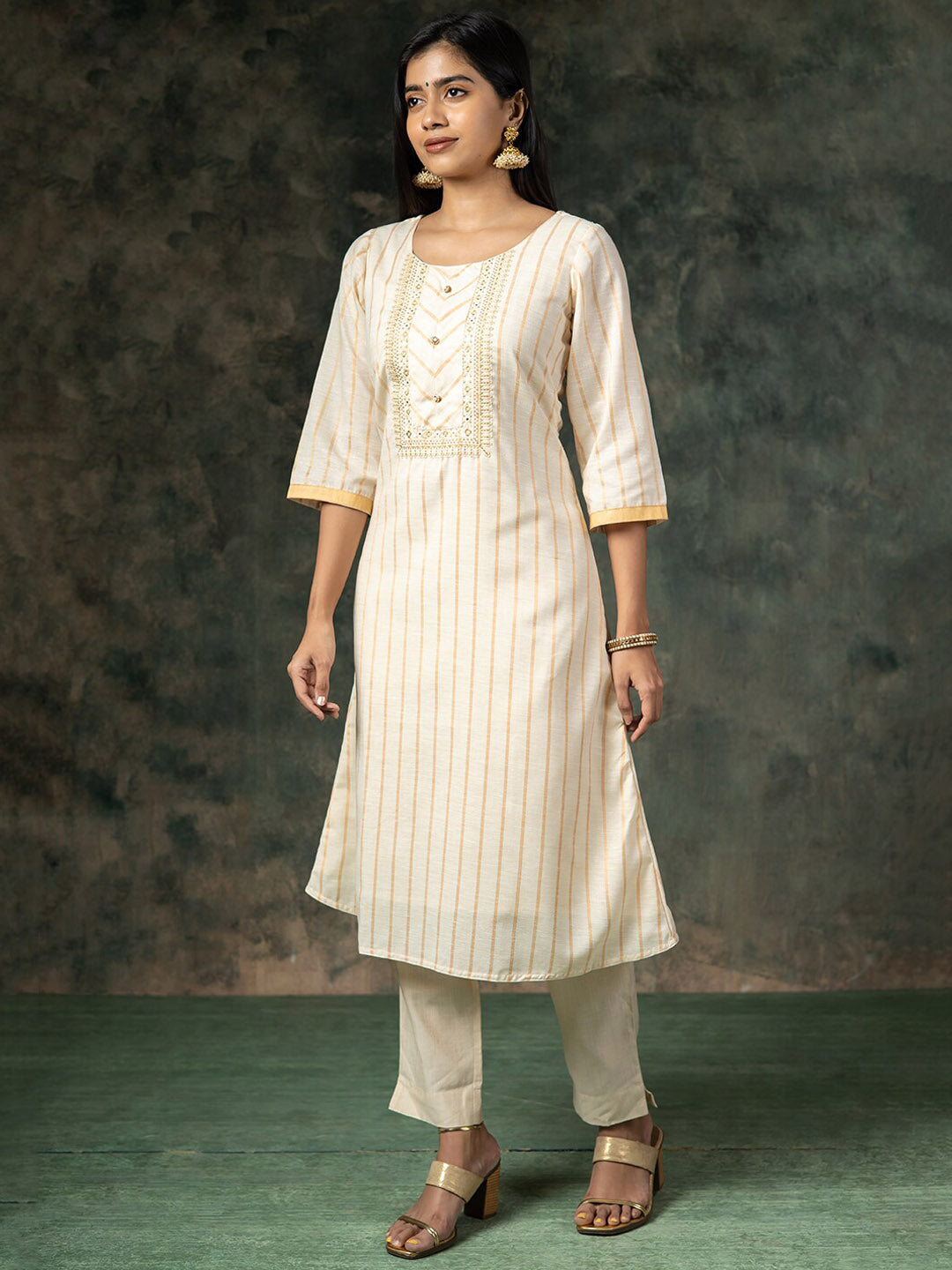 Geometric Motif Embroidered With Gold Striped Kurta Off White