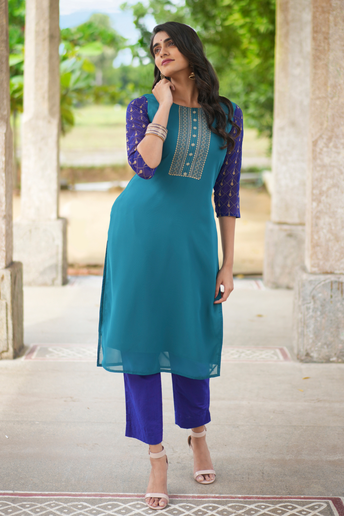 Contrast Geometric Motif Printed Kurta Green