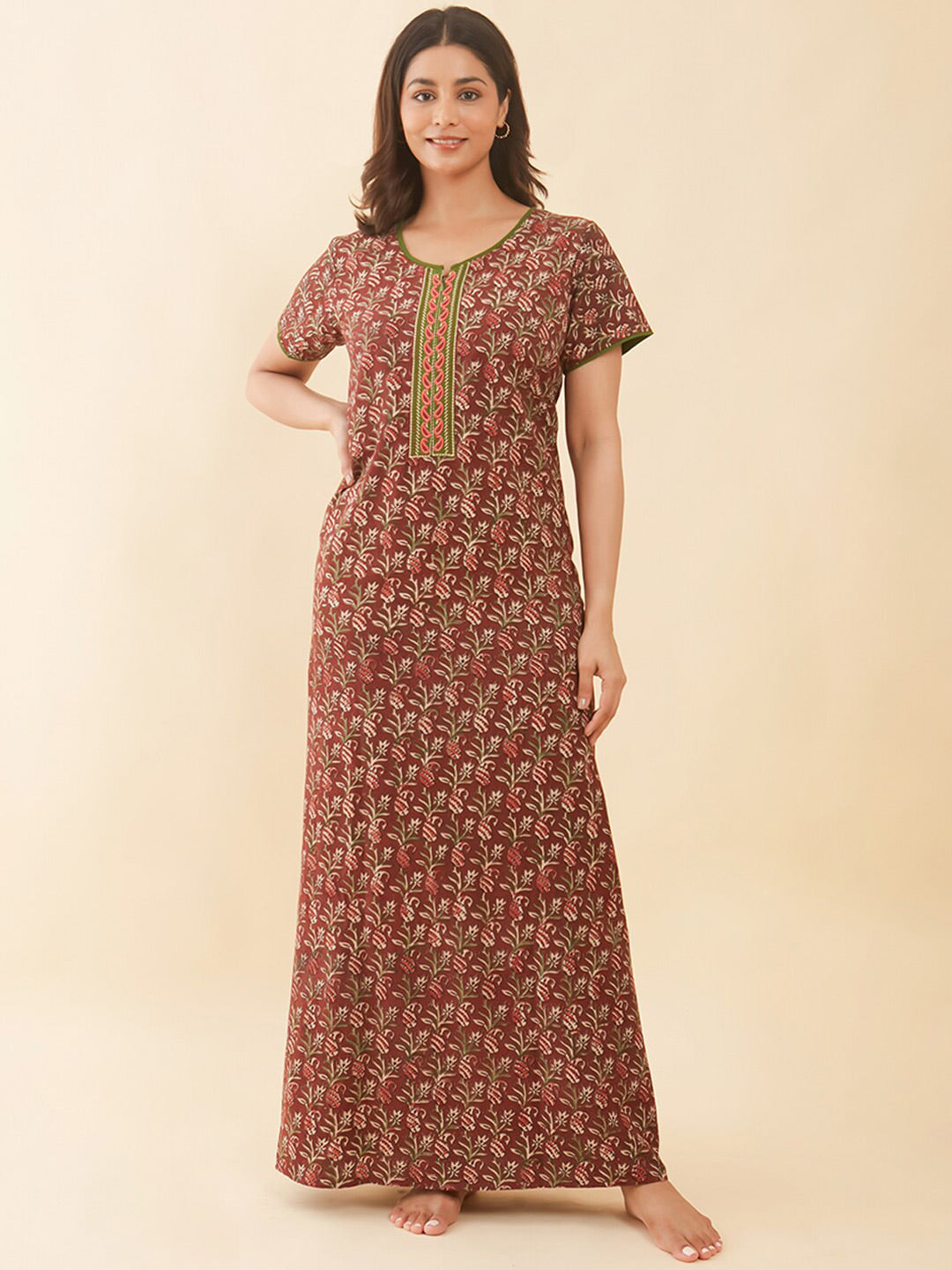 Paisley Embroidered Kalamkari Nighty - Maroon