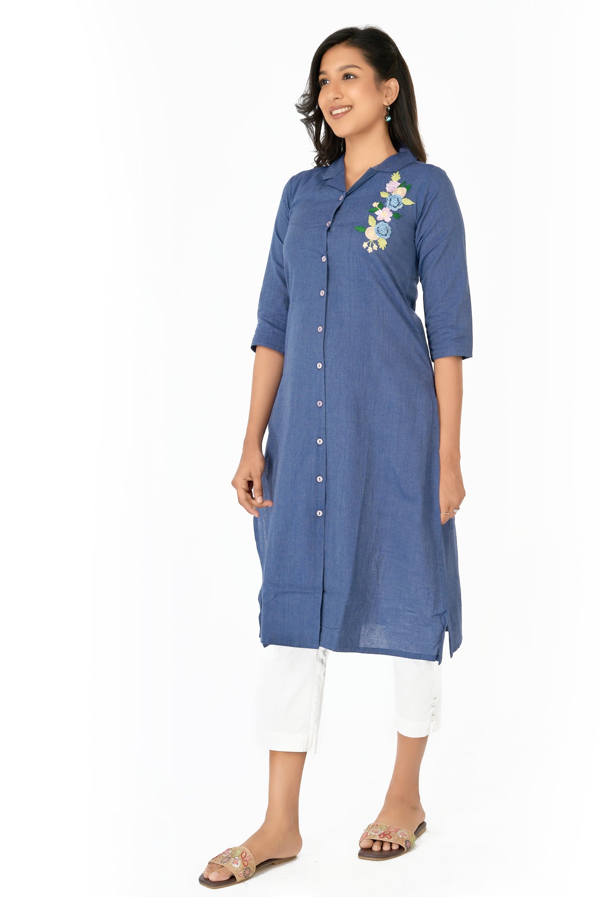 Collar Neck With Floral Embroidery Placement Kurta - Blue