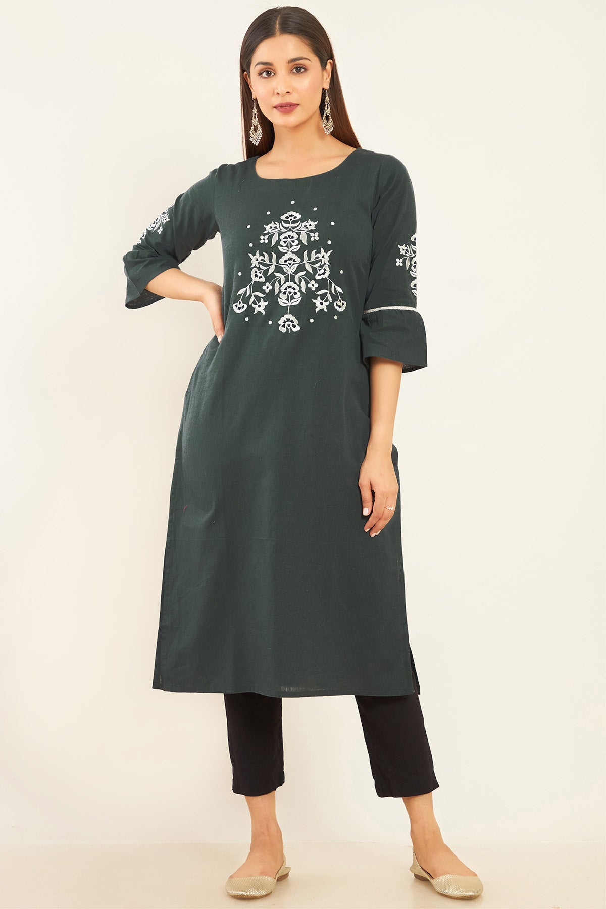 Ditsy Floral & Mirror Embroidered Women's Kurta - Grey