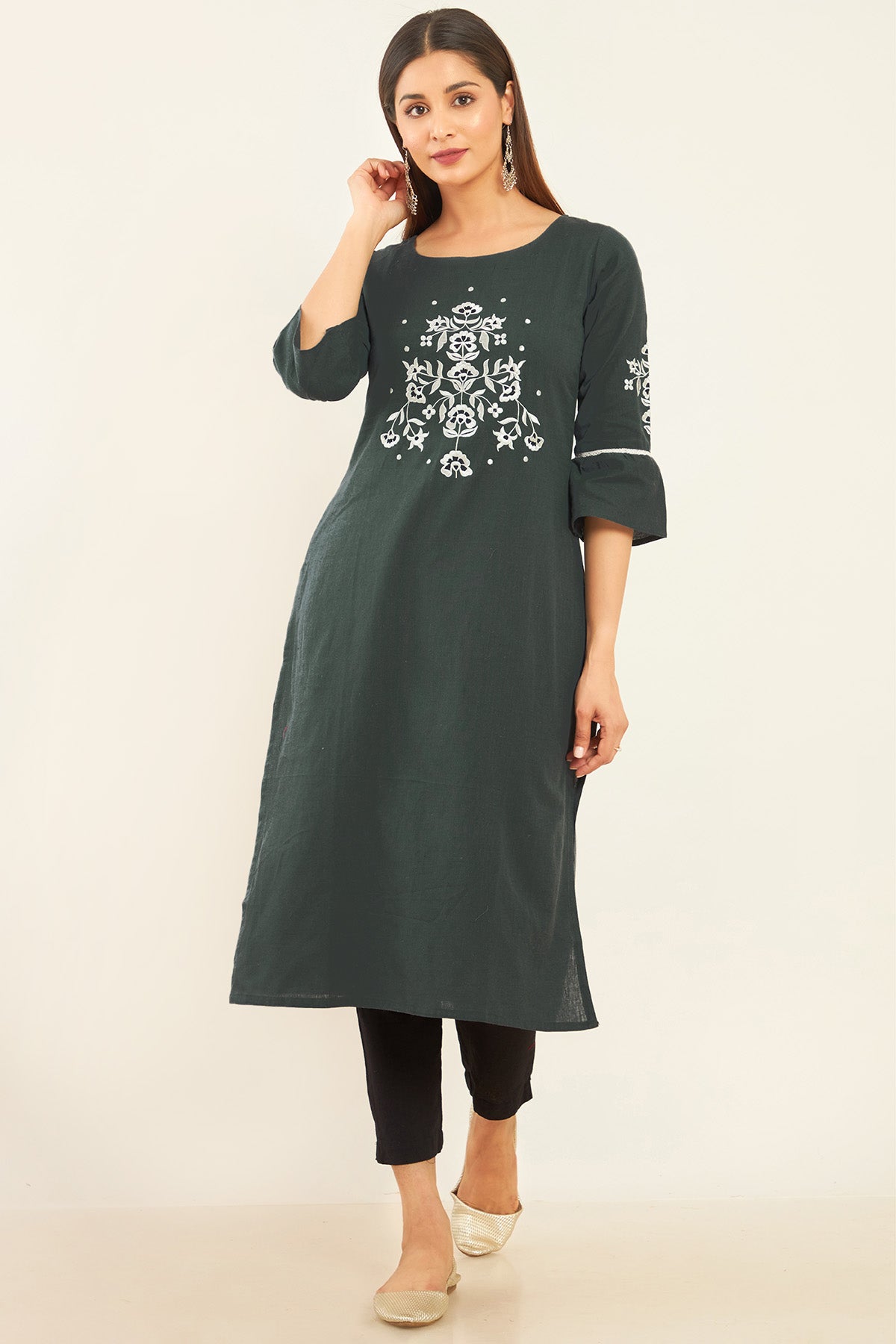 Ditsy Floral & Mirror Embroidered Women's Kurta - Grey