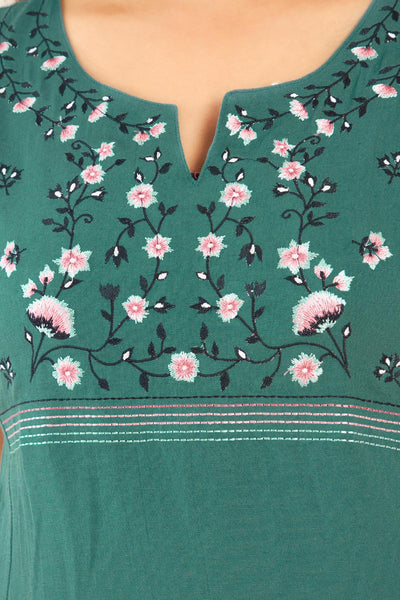 Satin Stitch Floral Embroidered Women's Kurta - Green