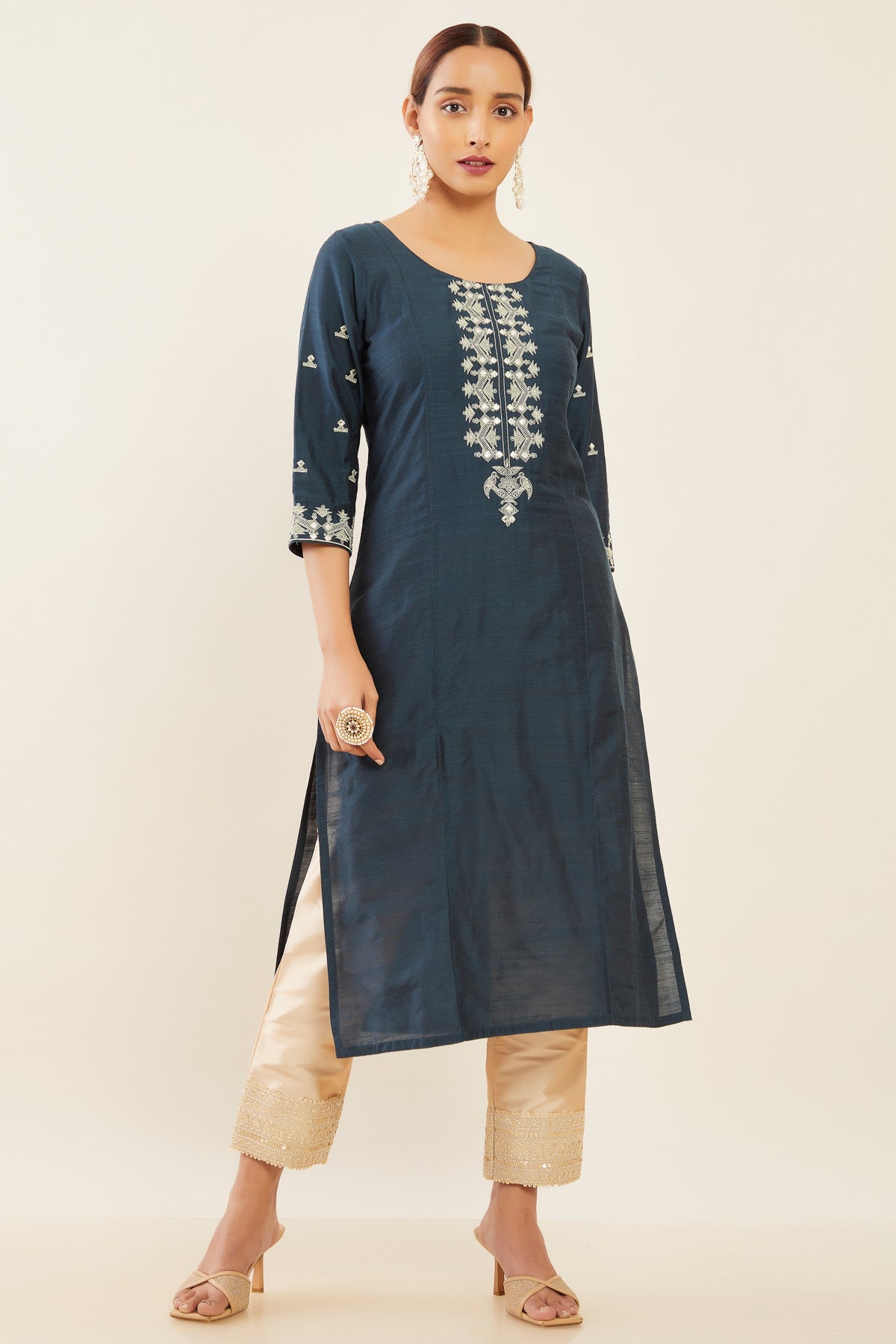 Contrast Golden Mirror Embroidered Kurta Grey