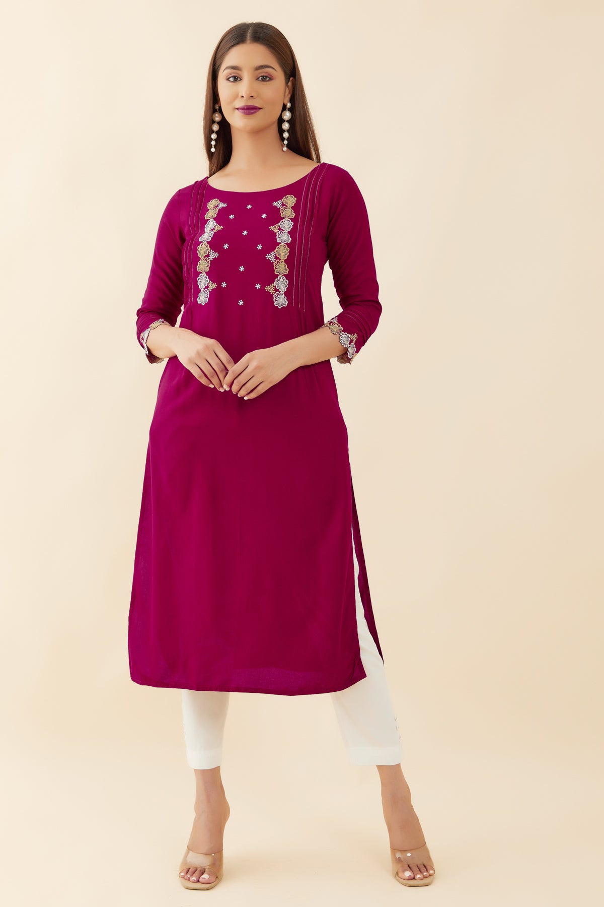 Floral Embroidered With Pin Tuck Yoke Kurta - Pink