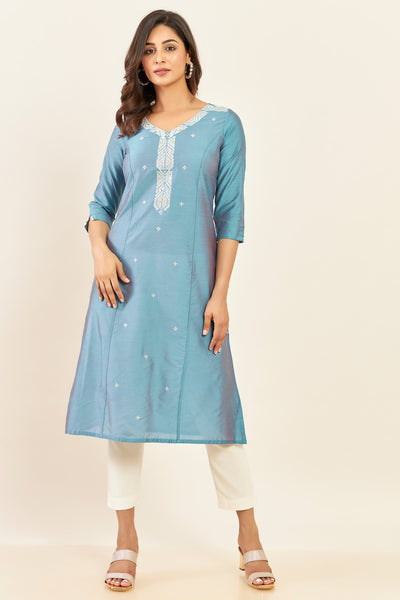 Foil Mirror Work With Contrast Embroidered Kurta - Blue