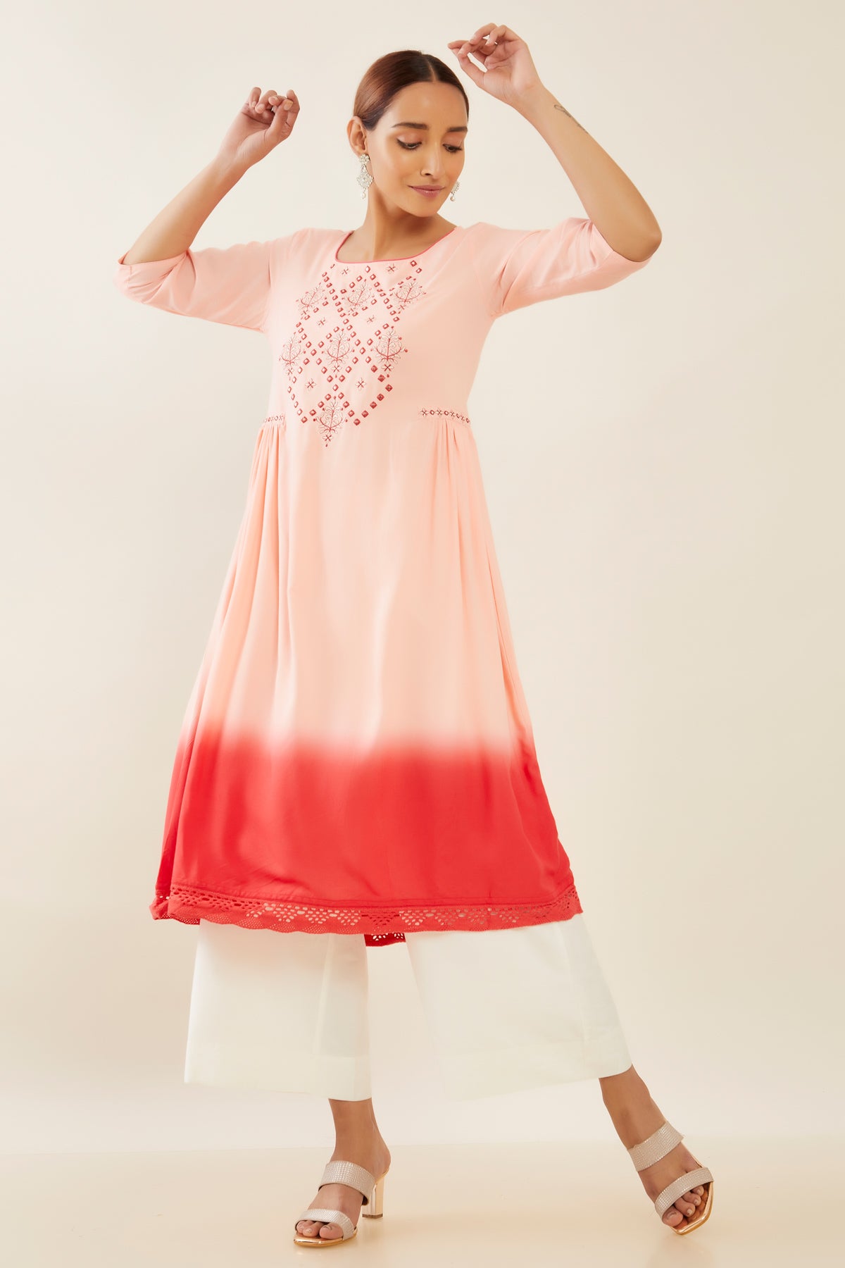 Tie Dye Embroidered With Foil Mirror Kurta Peach