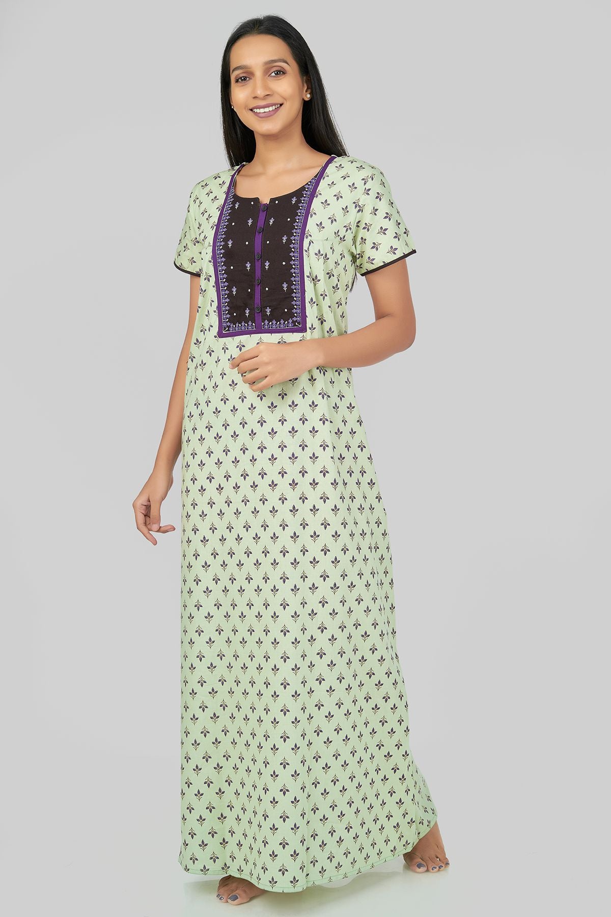 All over contrast leaf print nighty - Green