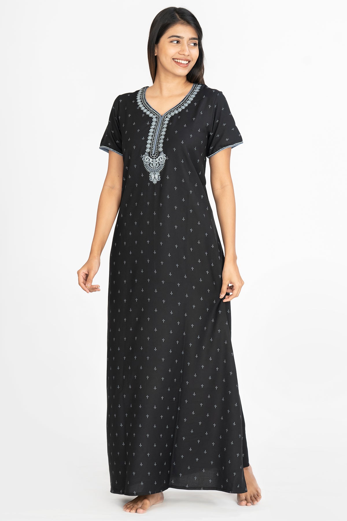 All Over Geometric Print With Contrast Floral Embroidered Yoke Nighty -  Black