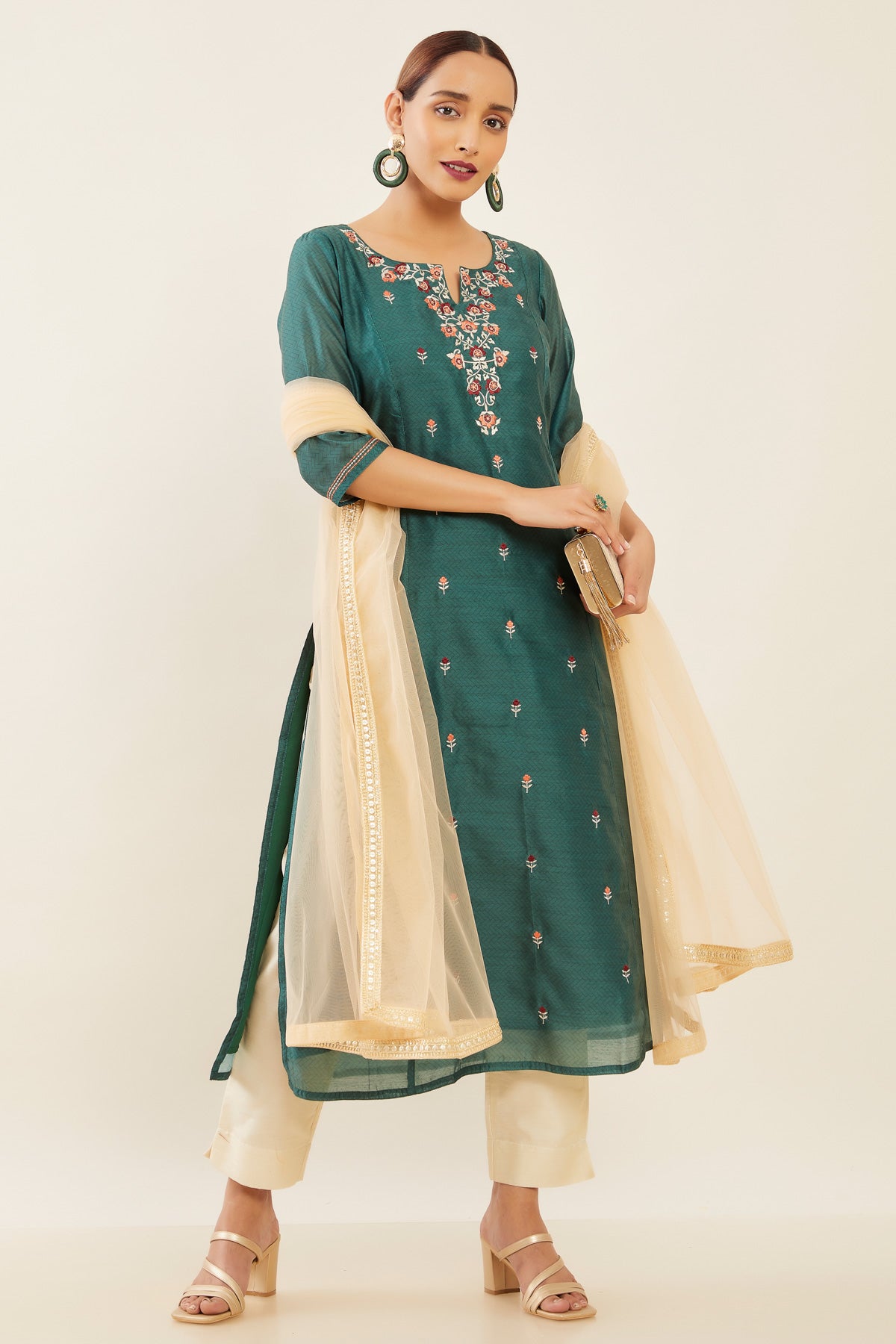 Floral Embroidered Placement Kurta Set Green