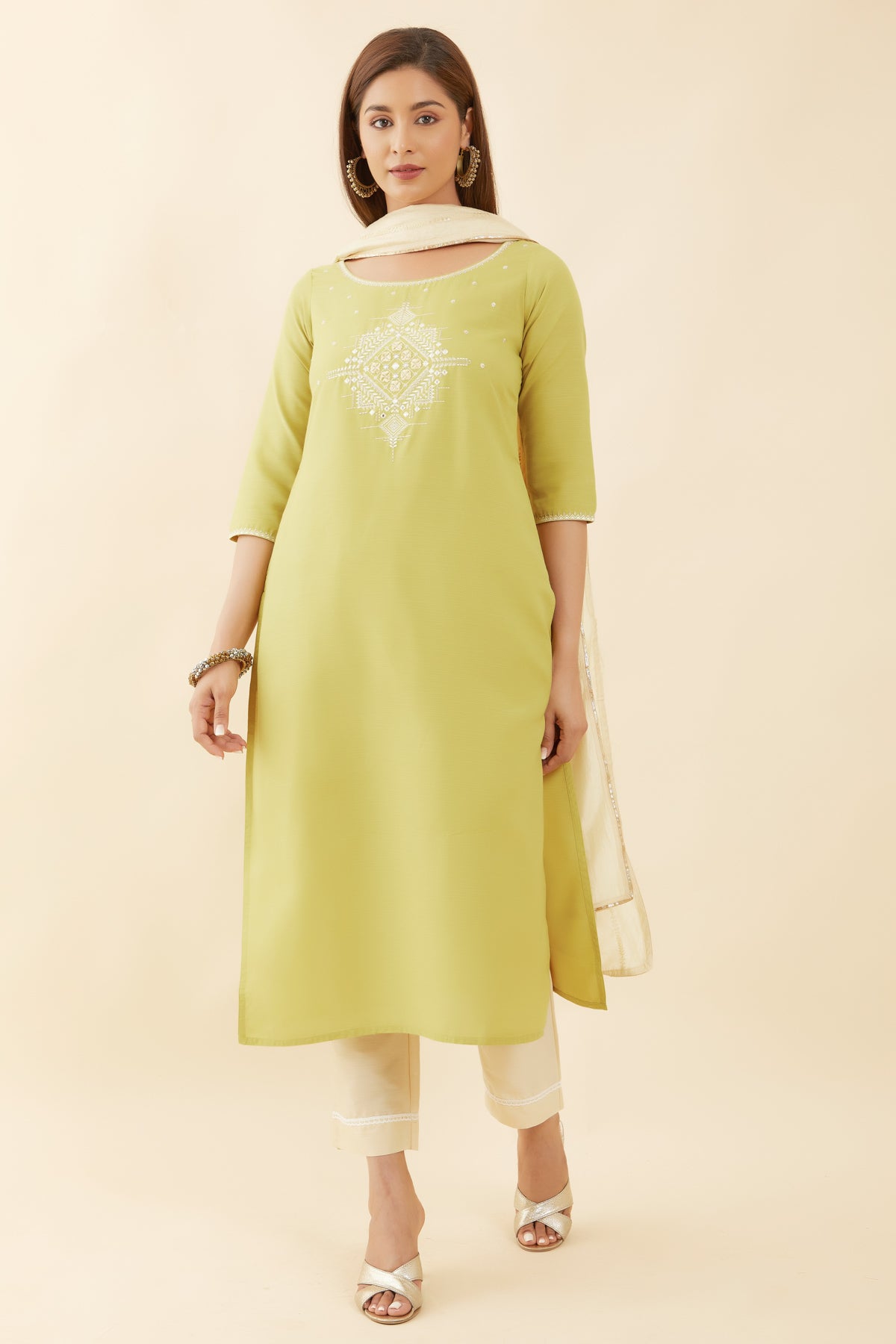 Geometric Embroidered Yoke Kurta Set With Embellished Dupatta - Green & Beige