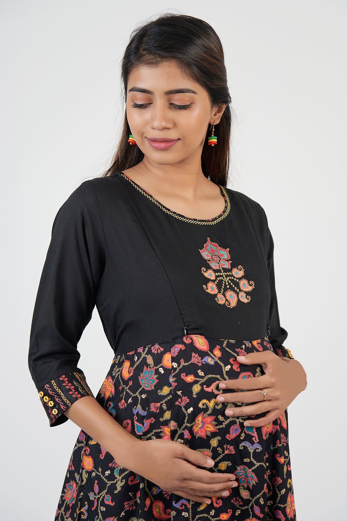 young-mother-multicolored-floral-printed-maternity-long-dress-1