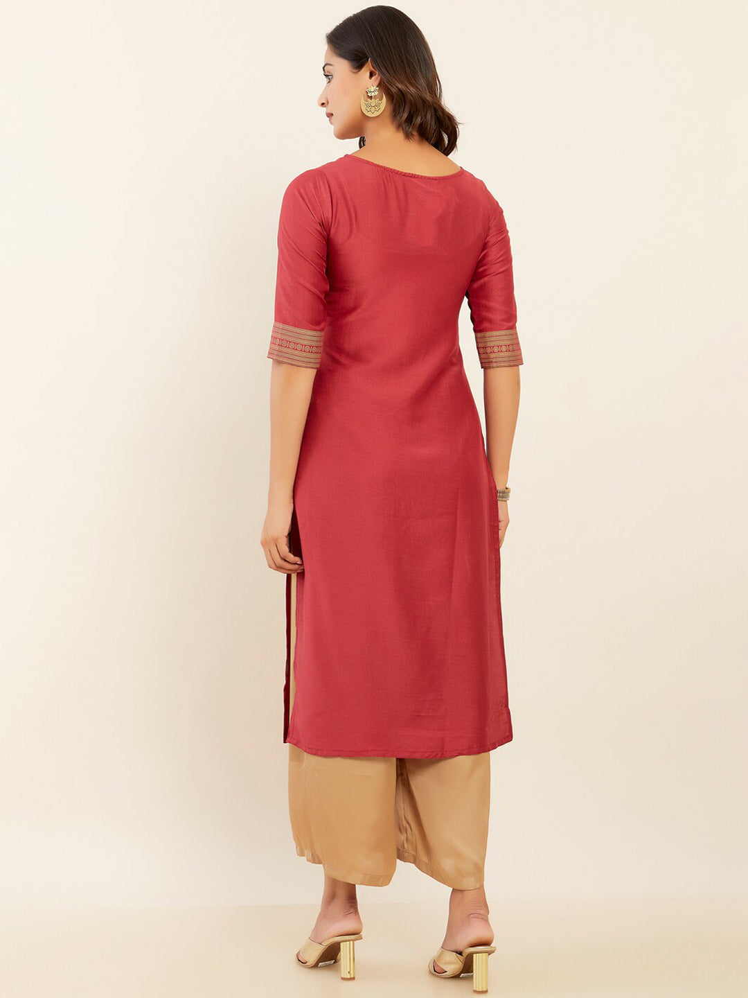 All Over Annam Printed With Embellished Foil Mirror Work Neckline Kurta - Pink