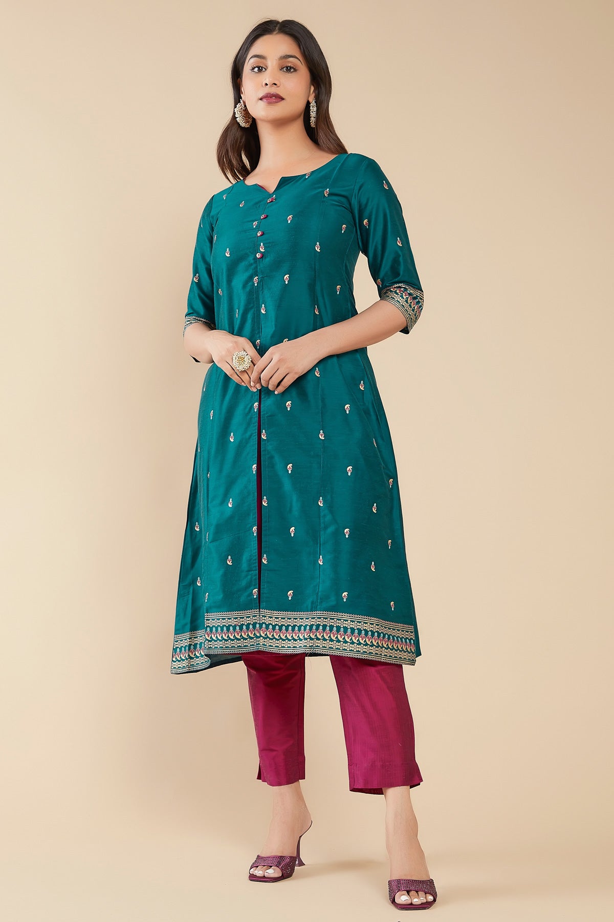 Contrast Front Slit Paisley Butta Printed Kurta Green